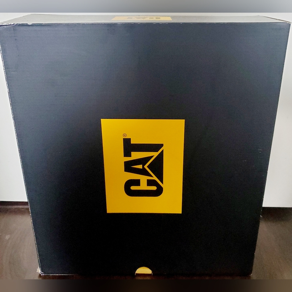 CAT Stormers 11" boot Soft Toe (New in box)